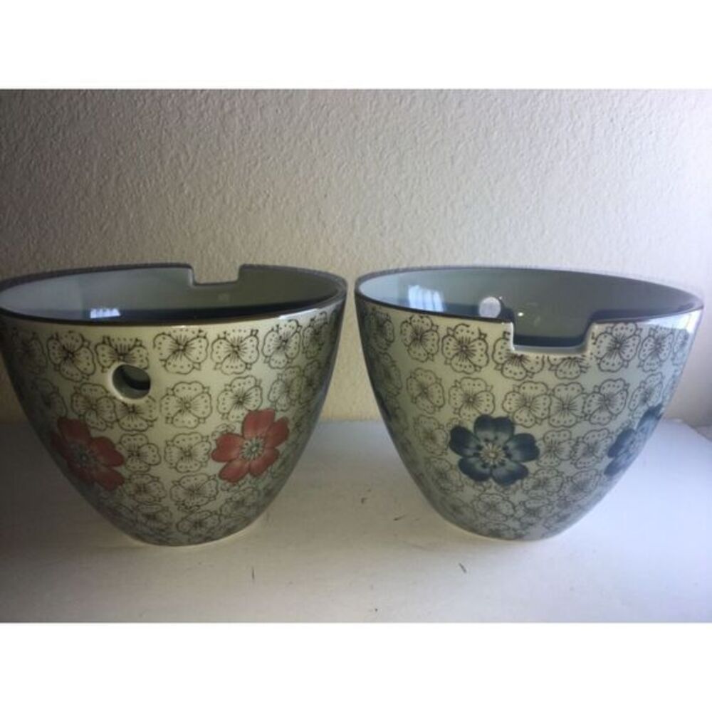 2 Cherry Blossom Asian Bowl w Chopstick Rest Japan